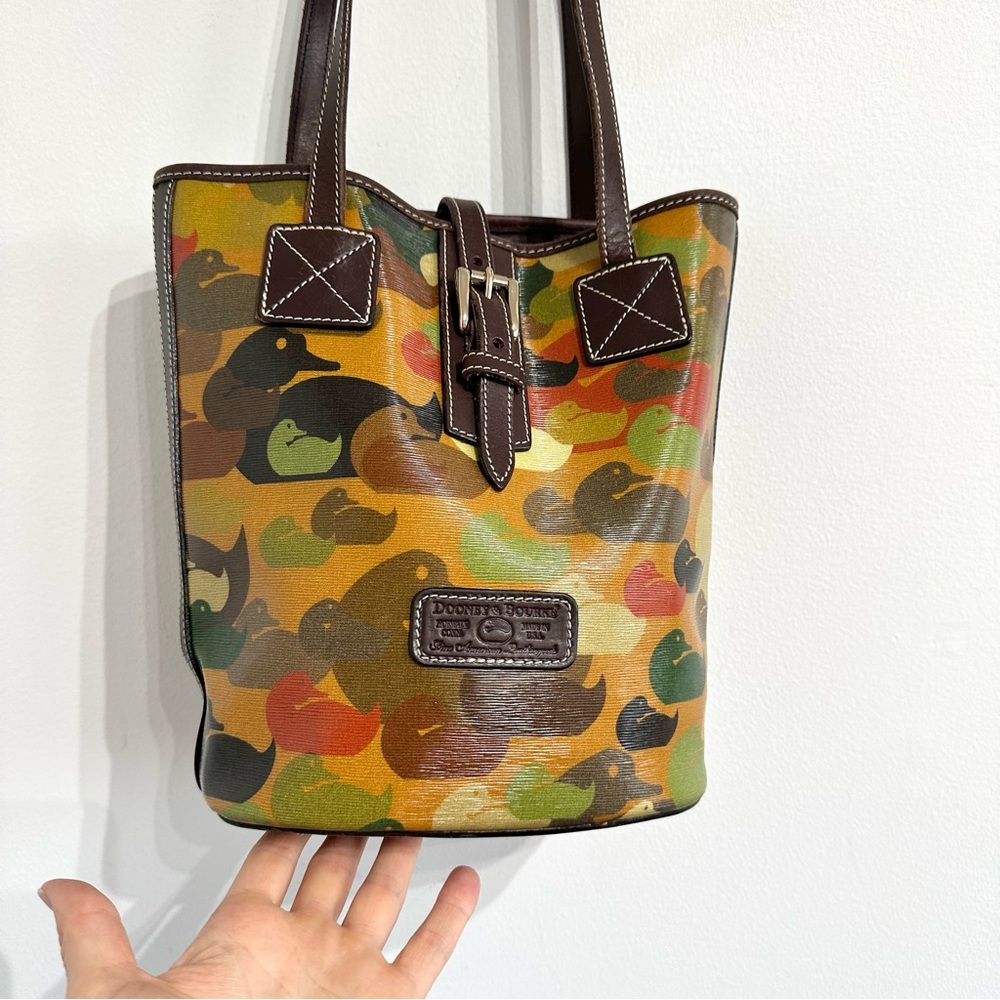 Dooney & Bourke Duck Print Camouflage Tote Bucket Bag vintage rare print - Picture 3 of 14